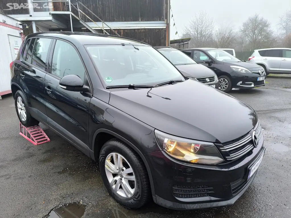 Volkswagen Tiguan 1.4 TSi 90kW Navi,Temp,,1majitel - fotka 3
