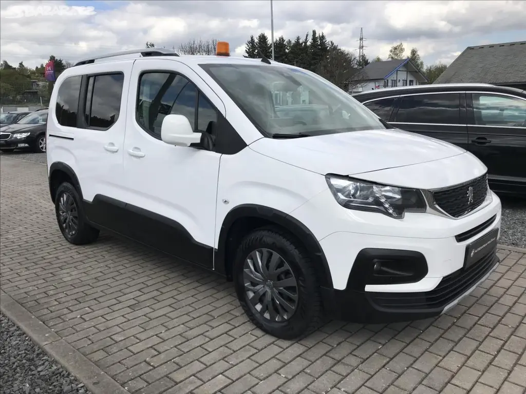 Peugeot Rifter, 1,5 ALLURE BlueHDi 100 S&S - fotka 3