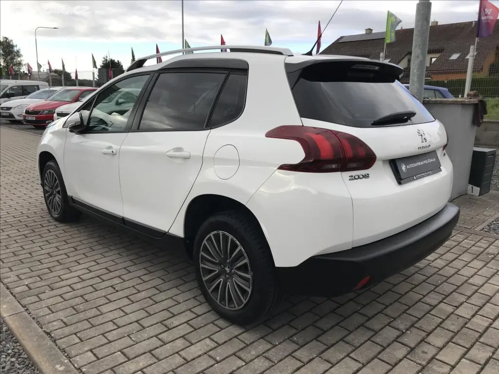 Peugeot 2008, 1,6 ACTIVE BlueHDI 100 k MAN5 - fotka 5