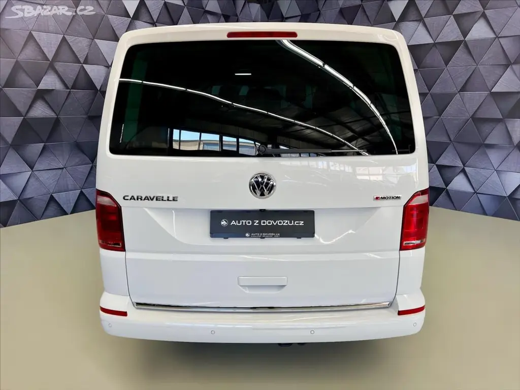 Volkswagen Caravelle, 2.0 TDI DSG 4MOTION HIGHLINE - fotka 6