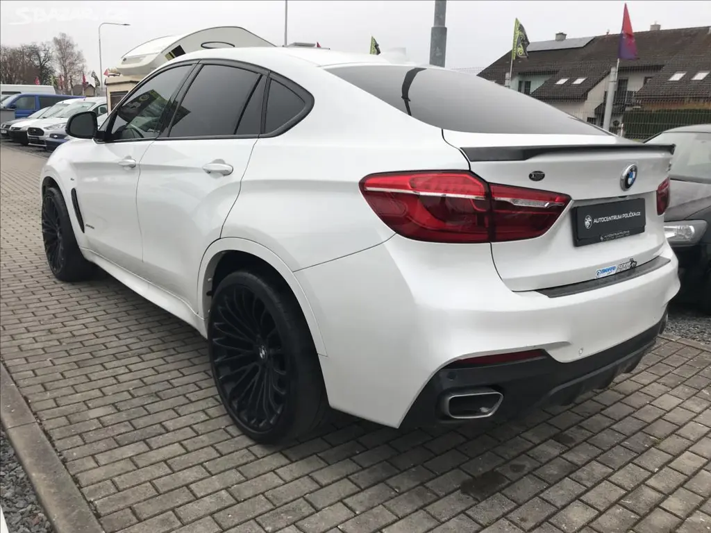 BMW X6, 3,0 BMW X6(KV21) xDrive30d - fotka 5