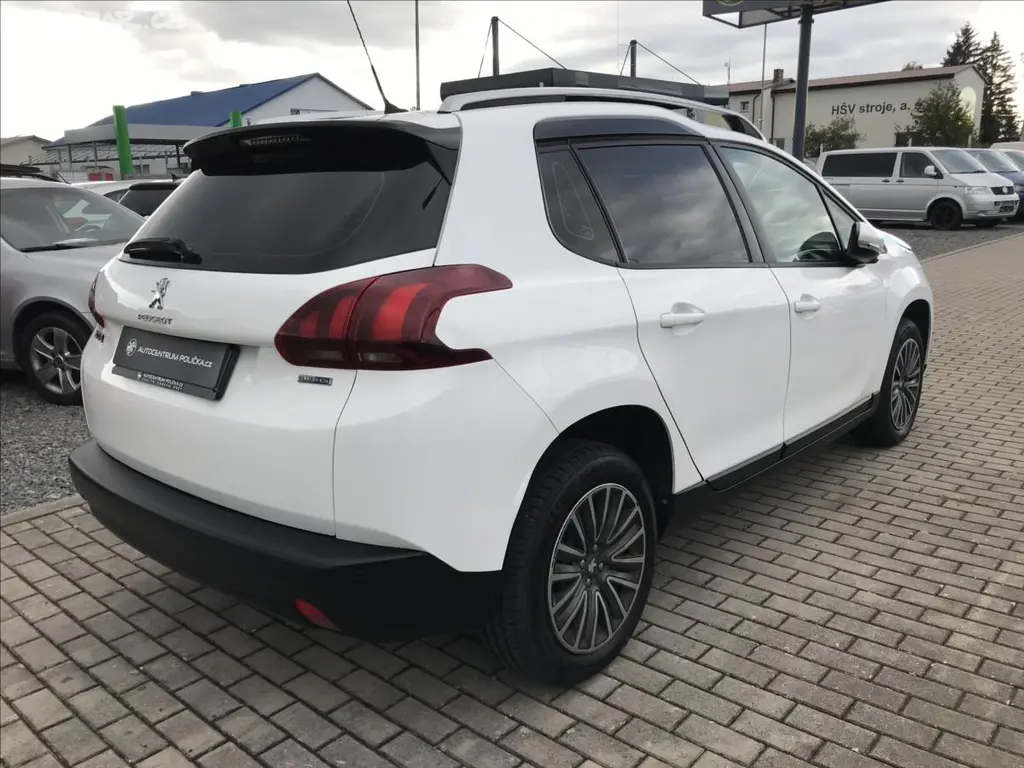 Peugeot 2008, 1,6 ACTIVE BlueHDI 100 k MAN5 - fotka 6