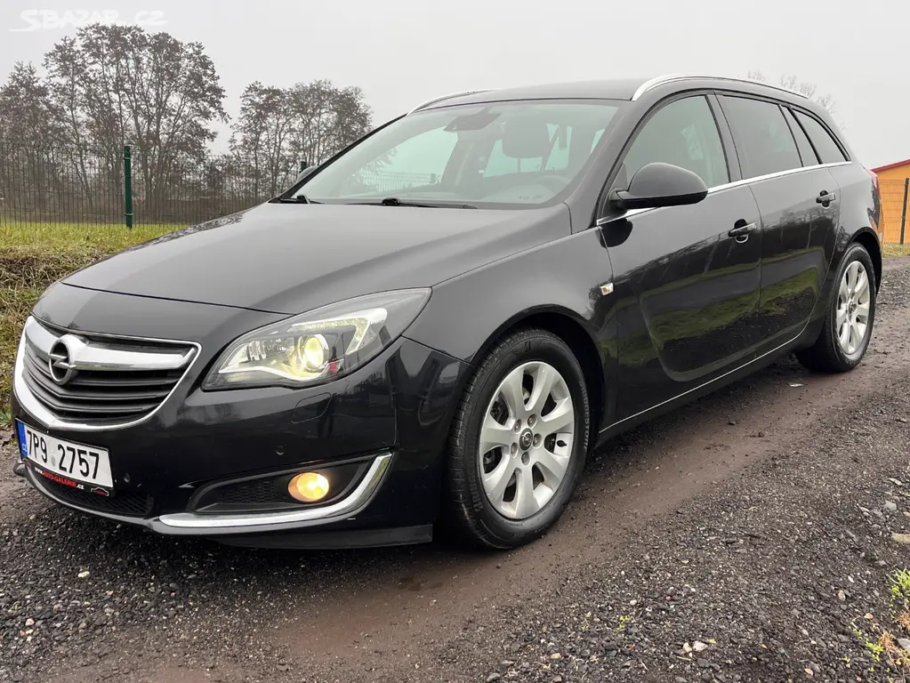 OPEL INSIGNIA 2.0CDTI 125KW,2015,BOSE,XENON,NAVI