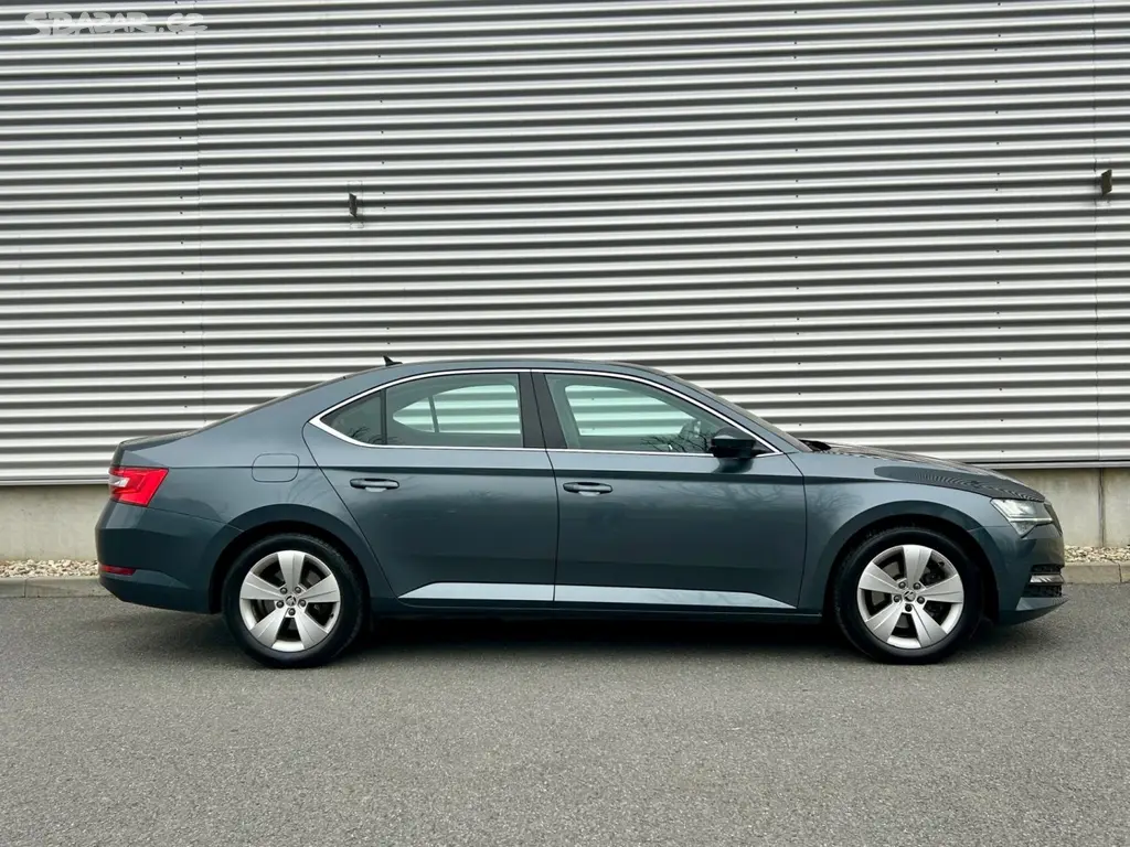 Škoda Superb, 2.0 TDI 110 kW DSG/GPS NAVI/TZ - fotka 4