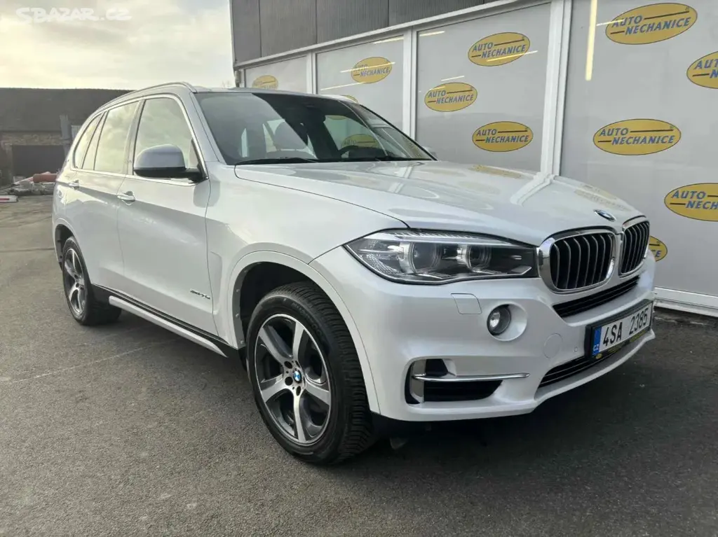 BMW X5, 2.0 XDrive 40e 4X4 - fotka 3