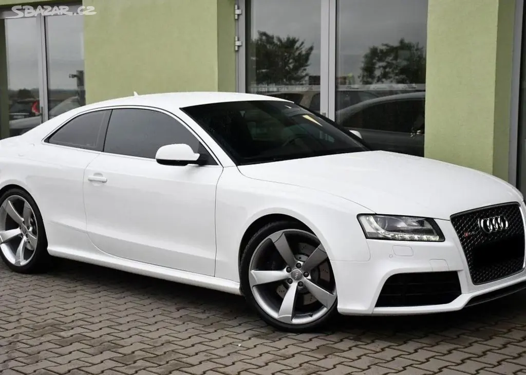 Audi RS5 4.2 V8 B&O PO SERVISE ZA 250 331 kw - fotka 3