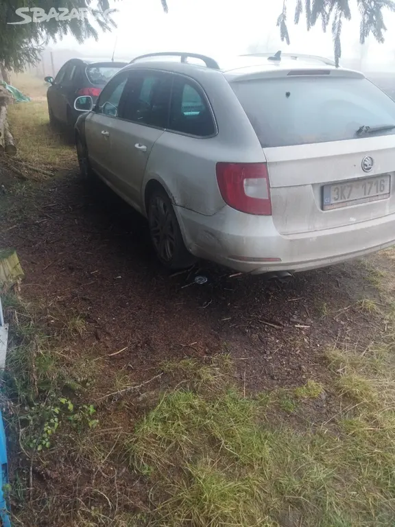 Škoda Superb 2 TDI combi - fotka 2