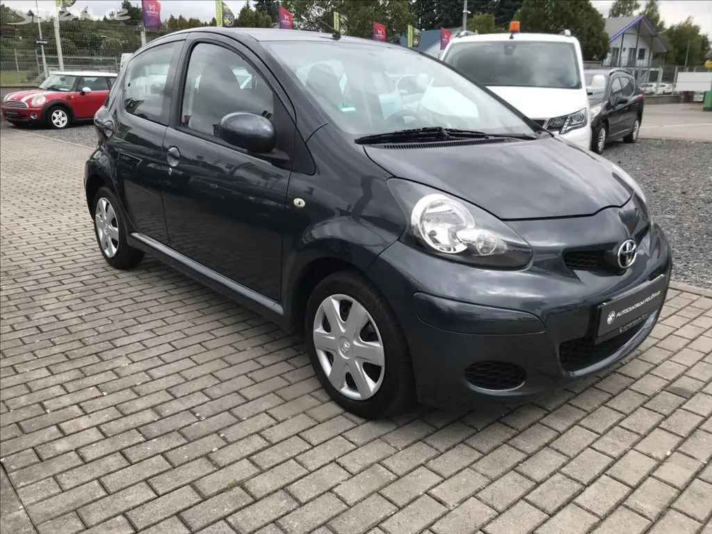 Toyota Aygo, 1,0 - fotka 3