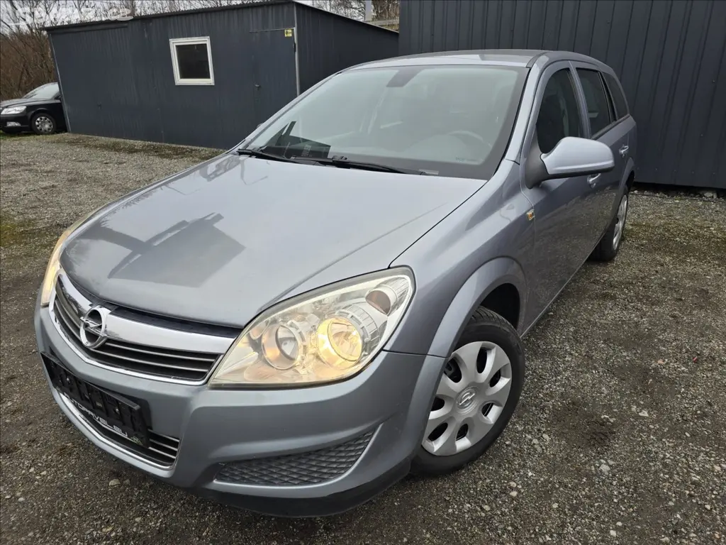 Opel Astra, 1,6 i 85 kw