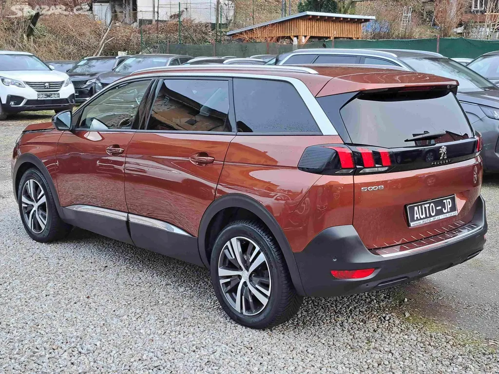 Peugeot 5008, 1,5 HDI EAT8 ALLURE LED NAVI - fotka 5