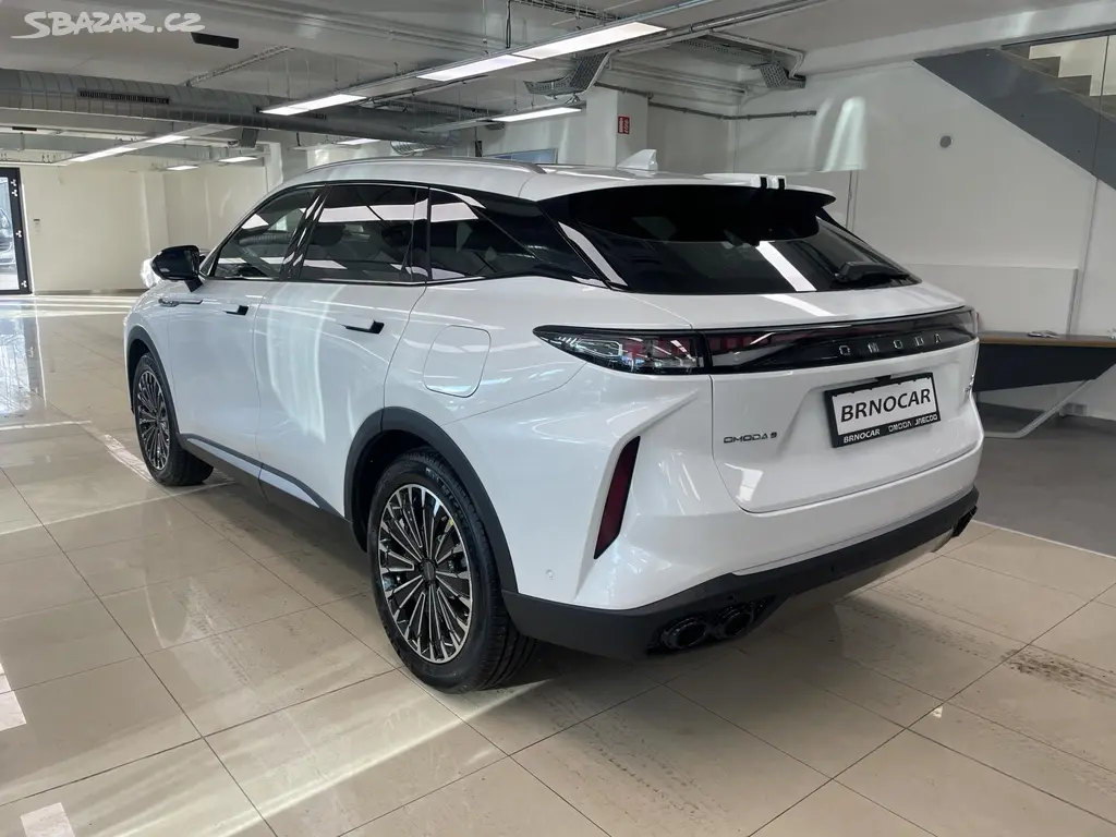 Omoda 9, Omoda 9 PHEV Premium - fotka 4