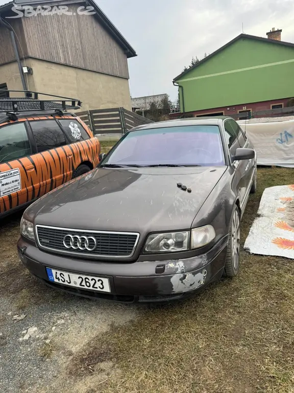 Audi A8 D2 1995 - fotka 4