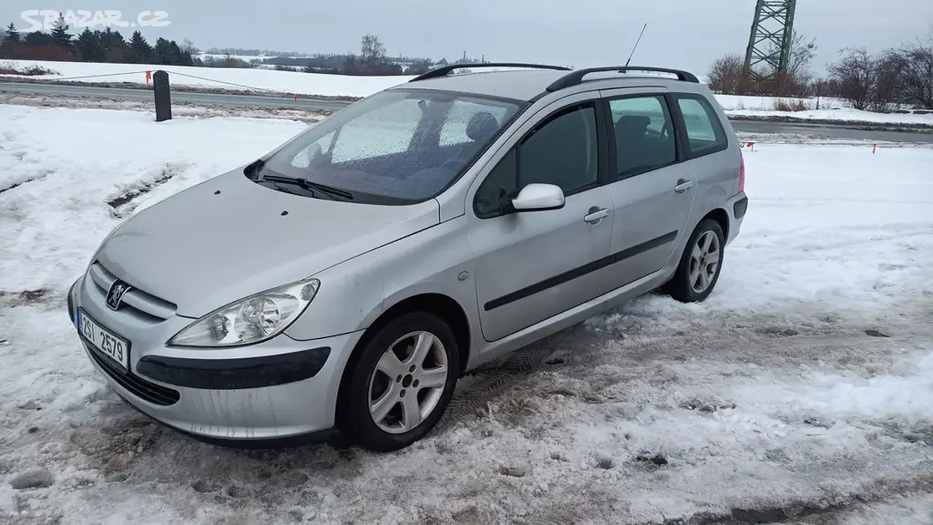 Peugeot 307-1.6 NFU-80kw.R.v.2002 kombi - fotka 2