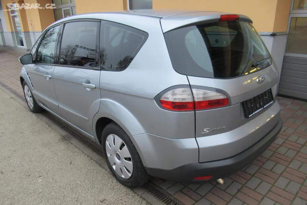 Ford S-MAX, 2.0 TDCi AUT. KLIMA 7 MÍST - fotka 4