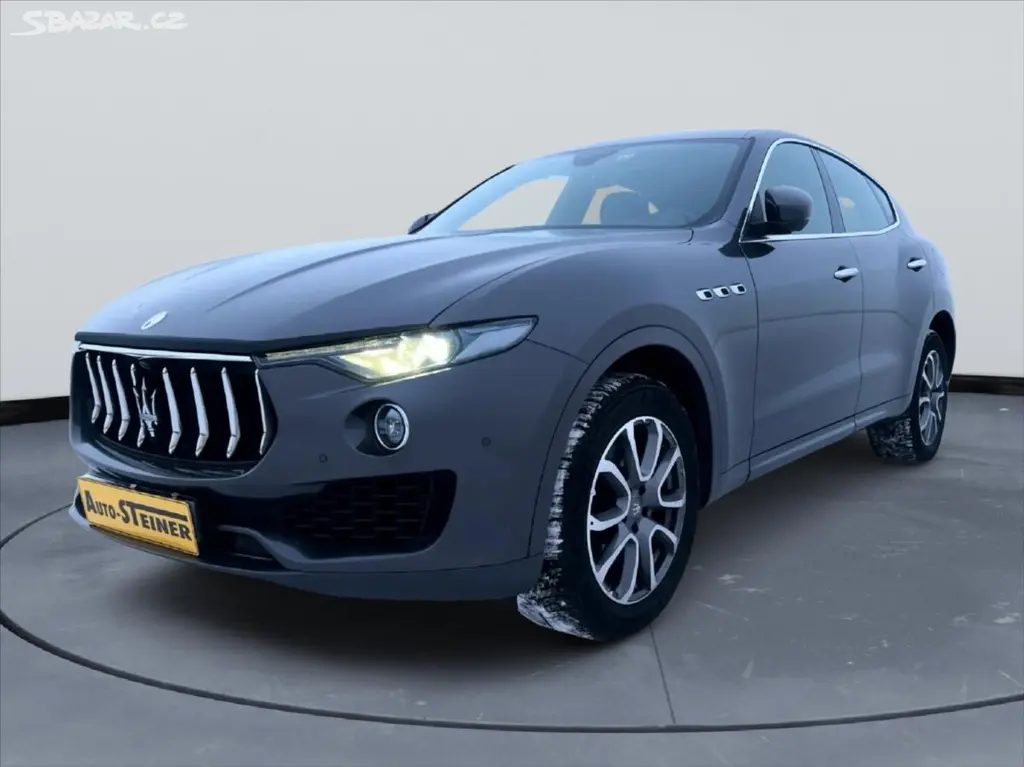 Maserati Levante, 3,0 D,Tažné,2x sada Kol - fotka 3