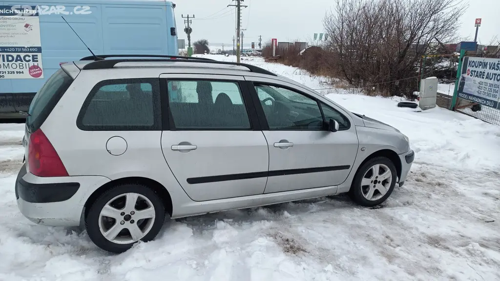 Peugeot 307-1.6 NFU-80kw.R.v.2002 kombi - fotka 5