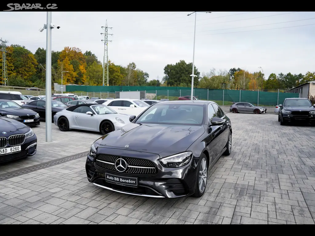 Mercedes-Benz Třídy E, E 200 4Matic AMG/LED/360/ČR - fotka 2