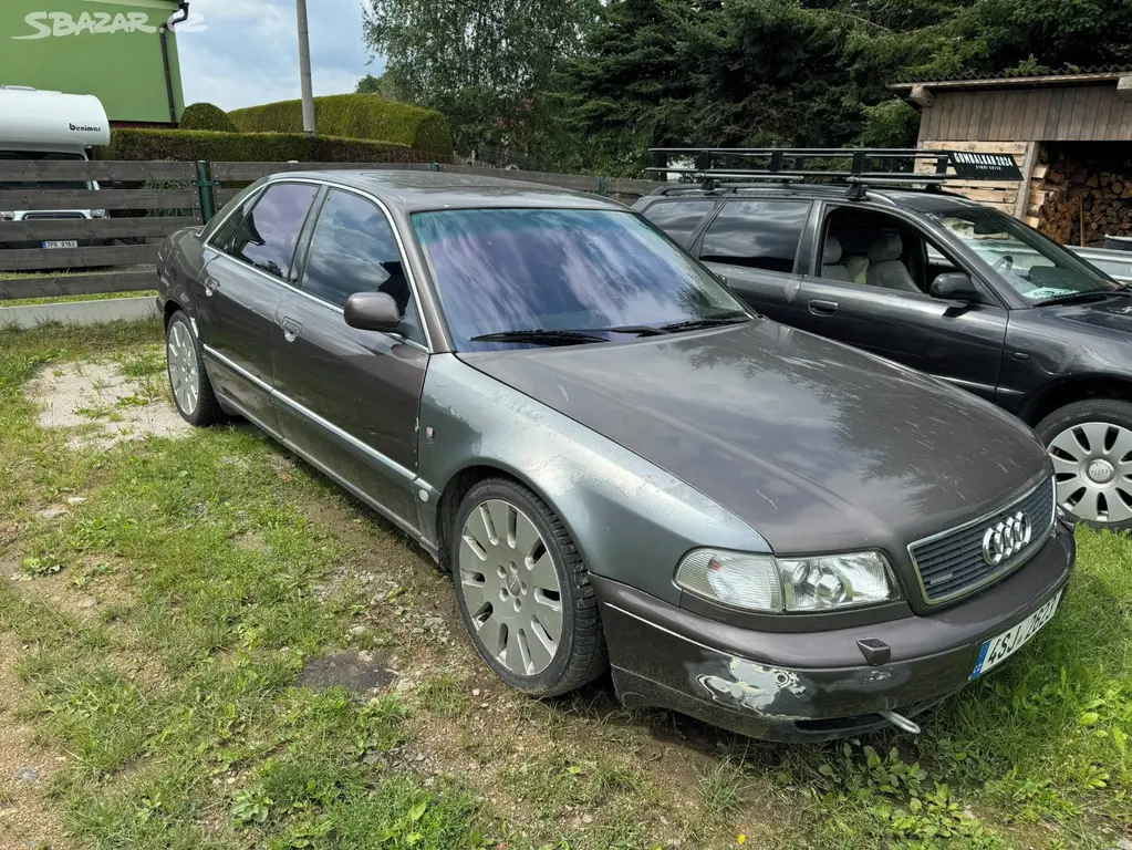 Audi A8 D2 1995 - fotka 3
