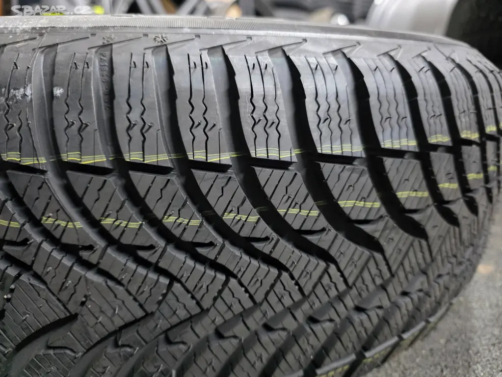 215/55 R17 98V Michelin Alpin A4 Zimní pneu 1 Ks