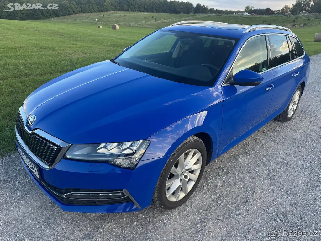 SUPERB iV 1.4TSI 160kW HYBRID STYLE+ ACC NAVI ČR