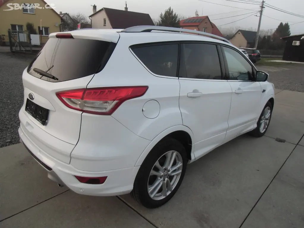 Ford Kuga 2.0 TDCi 132KW 4x4 TITANIUM - fotka 5