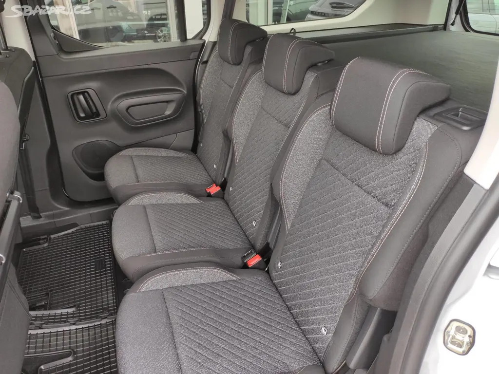 Peugeot Rifter, LONG ALLURE 1.5HDI MAN6 136k - fotka 5