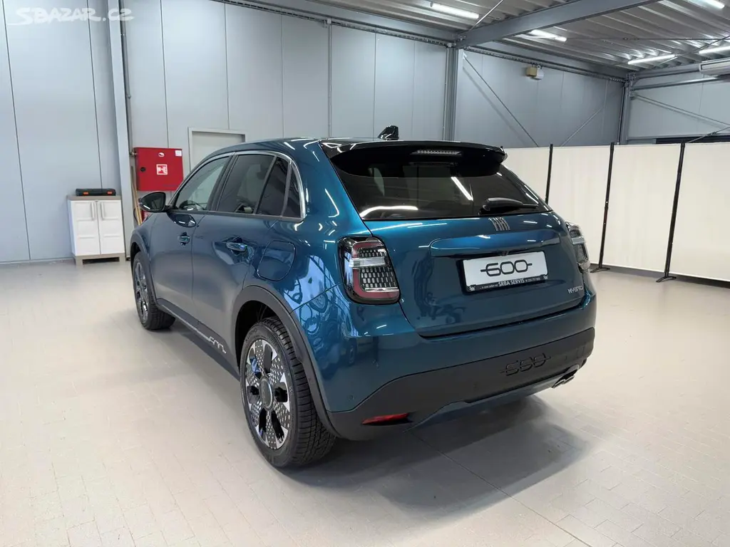 Fiat 600, La Prima 1.2 Turbo Hybrid 145k - fotka 3