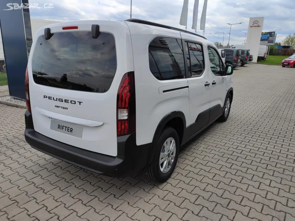 Peugeot Rifter, LONG ALLURE 1.5HDI MAN6 136k - fotka 4