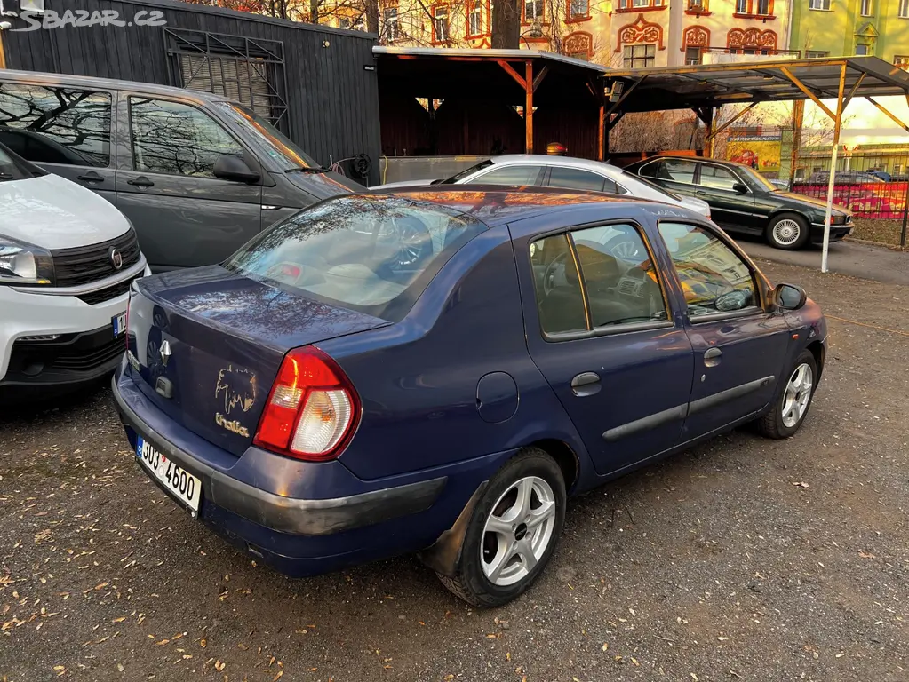 Renault Thalia, 1,4i 55 Kw Rok výroby: 4/2003 - fotka 3
