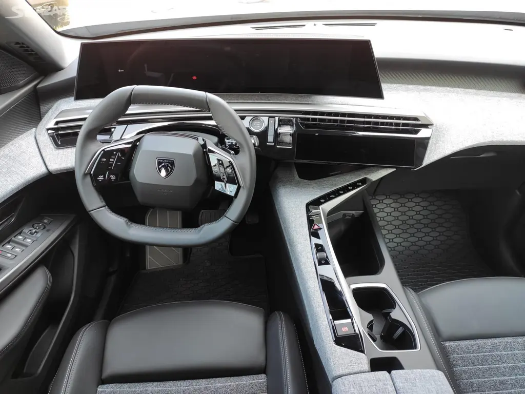 Peugeot 3008, ALLURE 145k AUT HYBRID - fotka 2