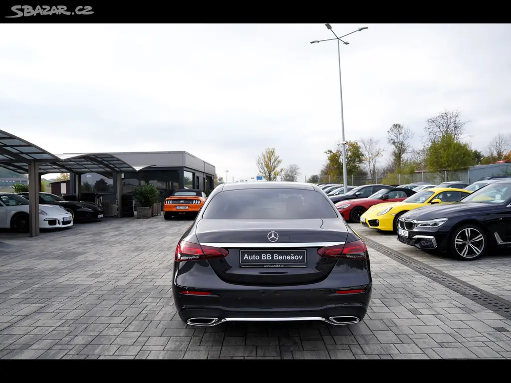 Mercedes-Benz Třídy E, E 200 4Matic AMG/LED/360/ČR - fotka 5