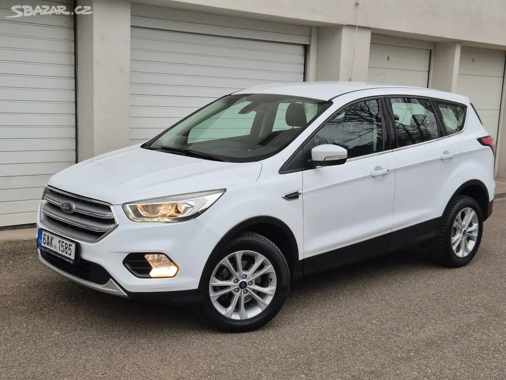 Ford Kuga, 1.5i 110kw Nové ČR - fotka 2