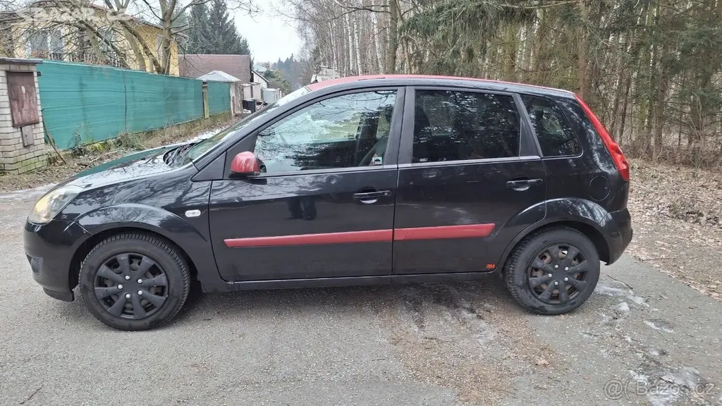 Ford Fiesta, na splátky všem - fotka 3