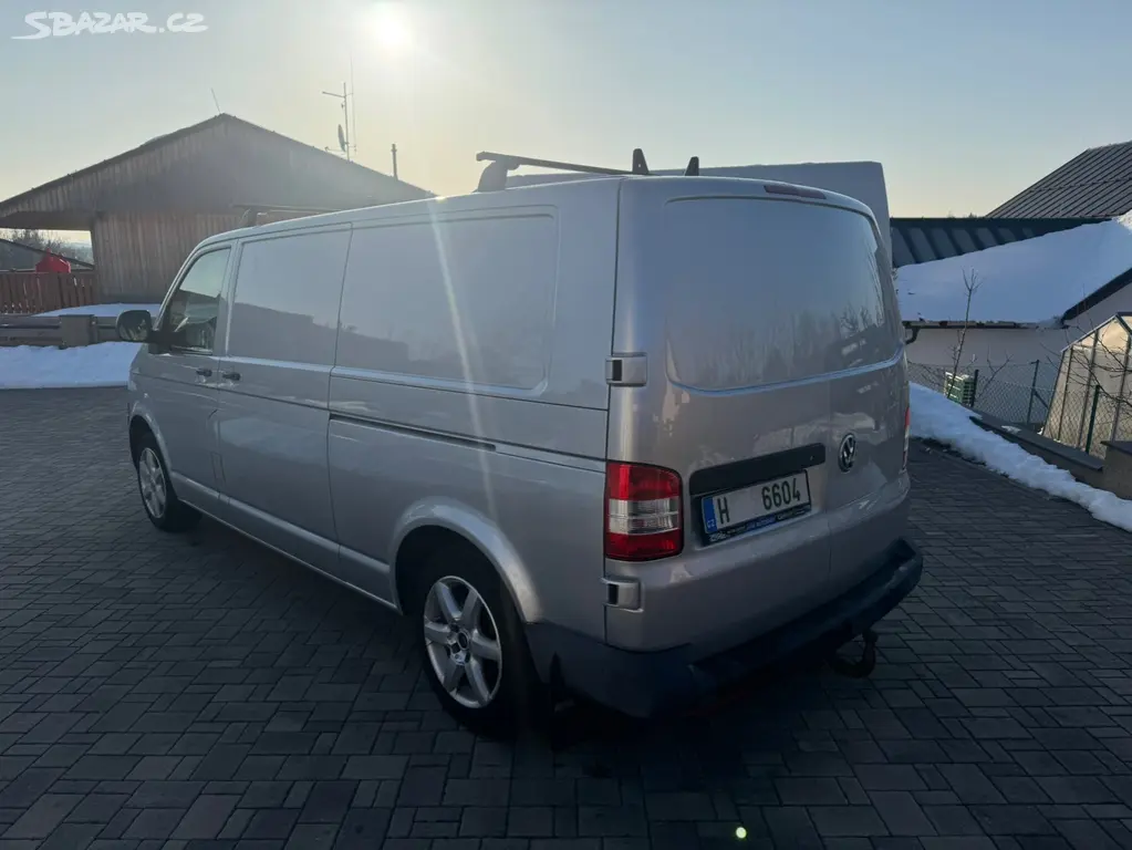 Volkswagen Transporter 2.0 TDi 103kW Long DSG 2015 - fotka 3
