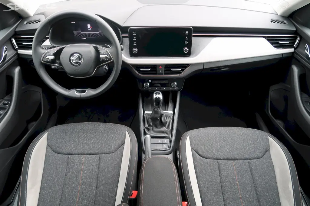 Škoda Scala, Top Selection 1,0 TSI 85 kW DS - fotka 5