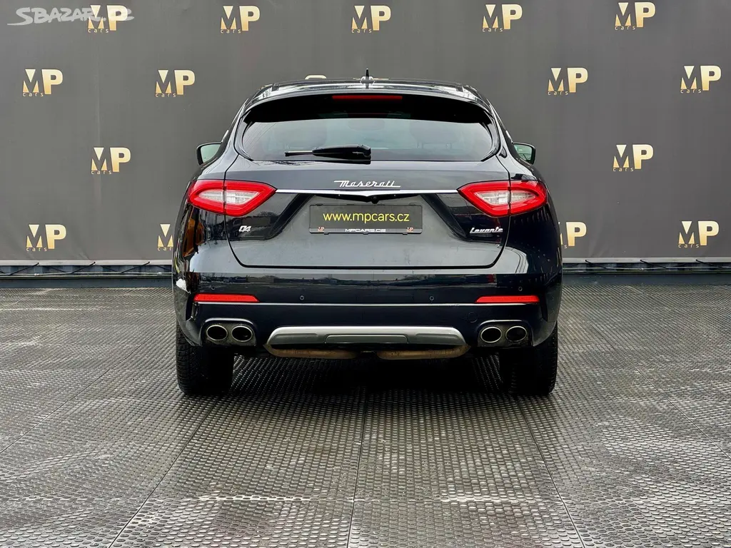 Maserati Levante, GranLusso Q4, 3.0iV6 257kW, ČR - fotka 6