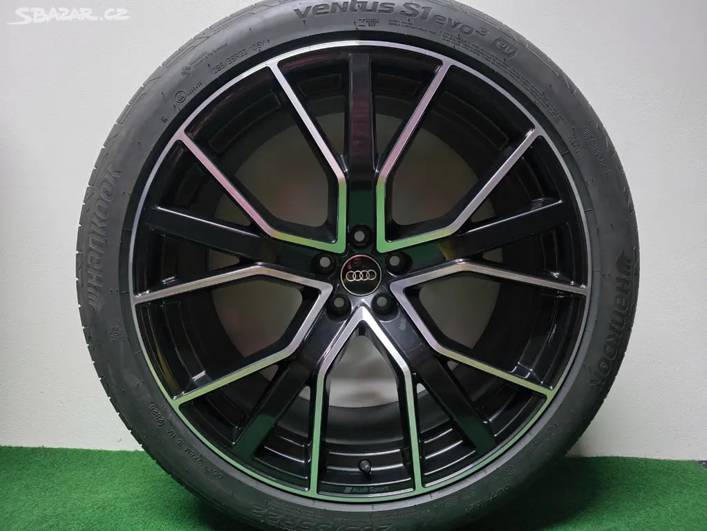 Audi SQ7 Q7 Alu kola 22 Nové Letní 4M0601025 DS