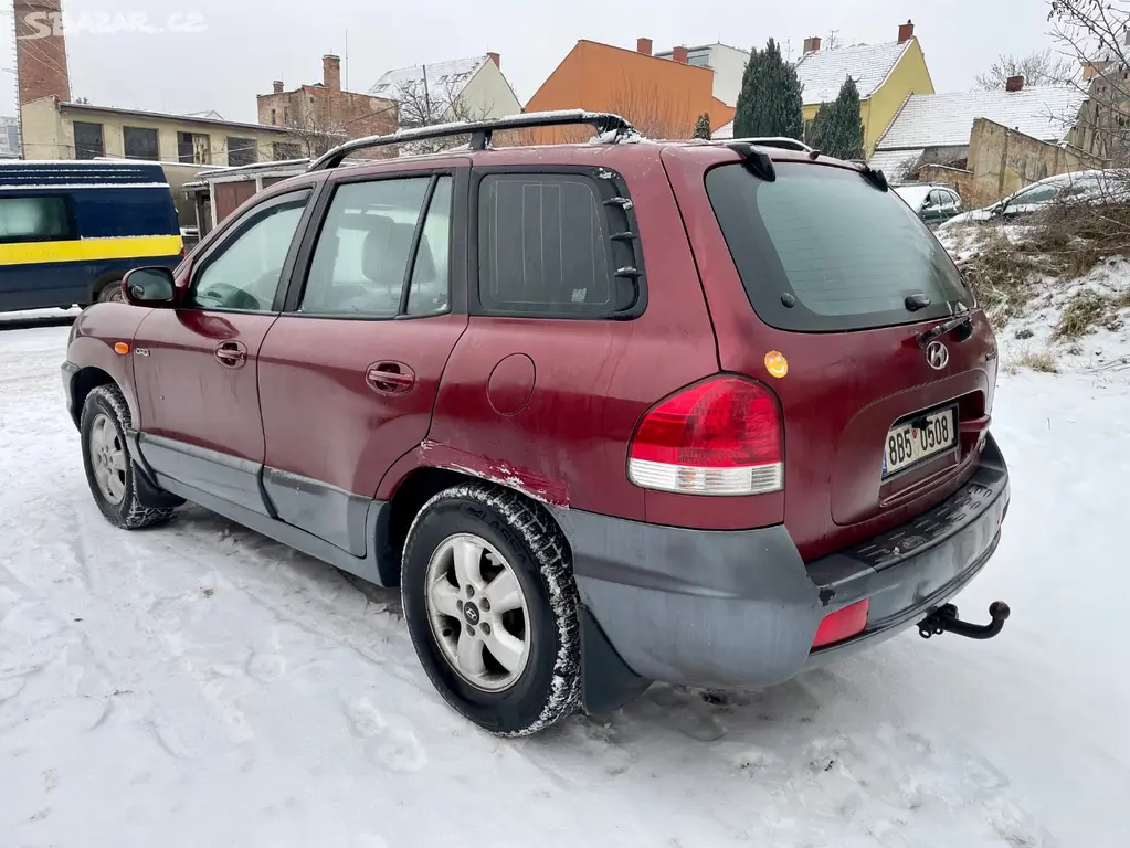 Hyundai Santa Fe 2.0 CRDi 4x4 - fotka 3