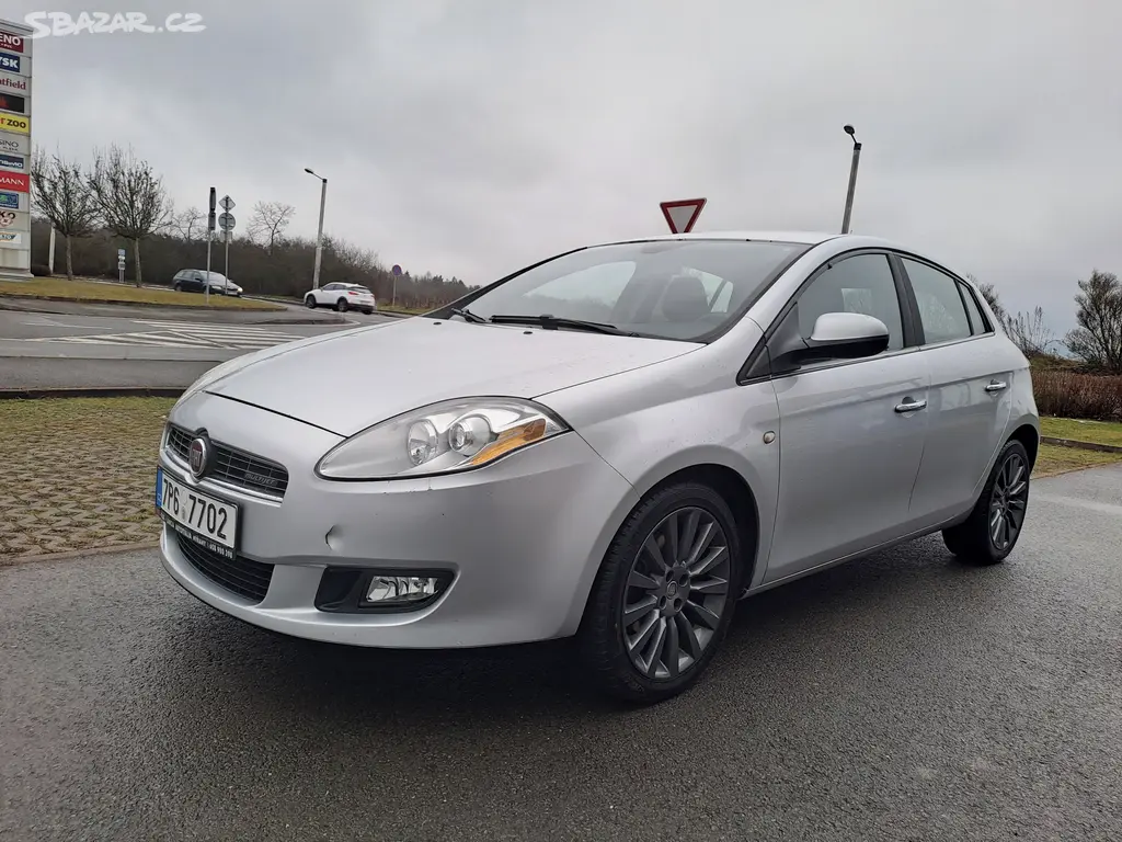 Fiat Bravo, 1.9JTD 88KW ZACHOVALÉ,PĚKNÉ - fotka 3