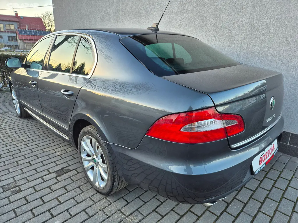 Škoda Superb 2,0 TDI 125KW DSG Kůže Xenon 149999Kč - fotka 4