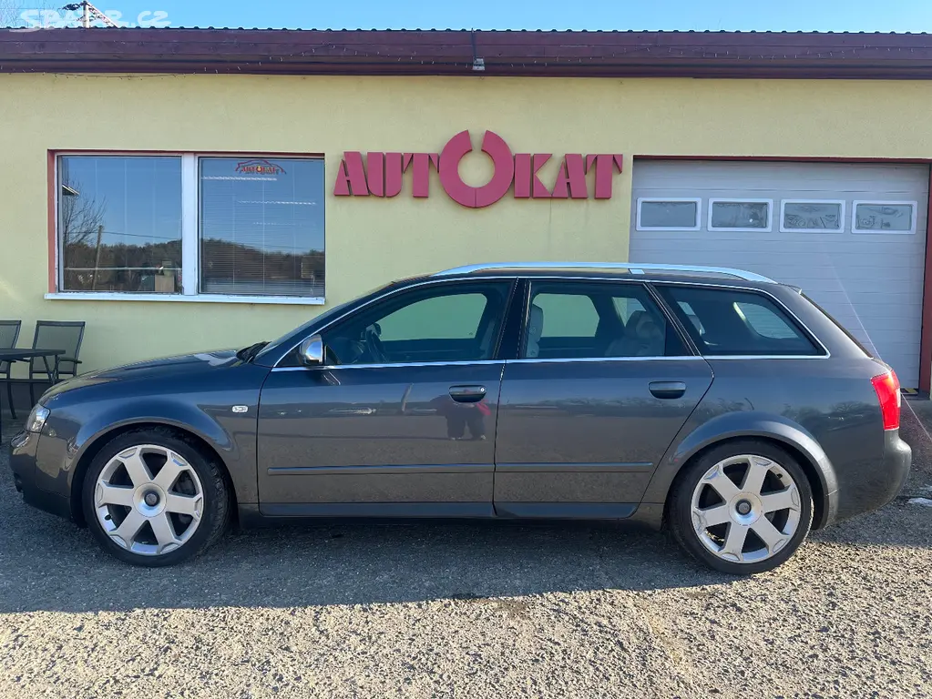 Audi S4 4.2 V8 344PS/Quattro/Manuál/1MAJ/94tisKM - fotka 6
