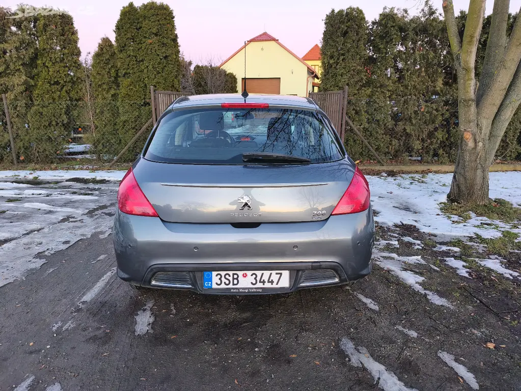 Peugeot 308-HDI-Panoram.střecha-Po velkém servisu - fotka 5