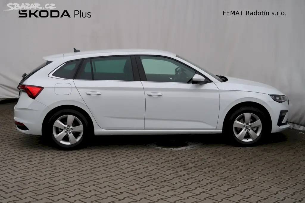 Škoda Scala, Top Selection 1,0 TSI 85 kW DS - fotka 3