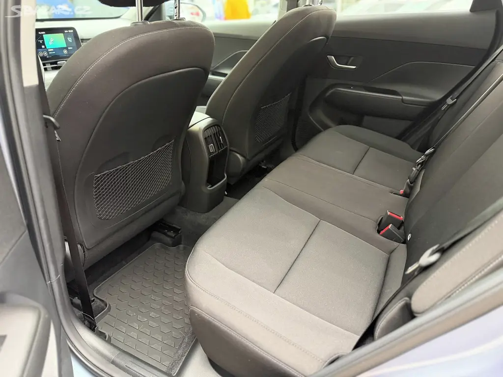 Hyundai Kona, 1,6 TGDI SMART - fotka 6