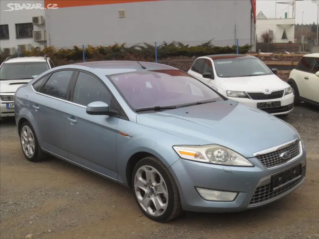 Ford Mondeo, 2,5 T 162kW Titanium, STK - fotka 2