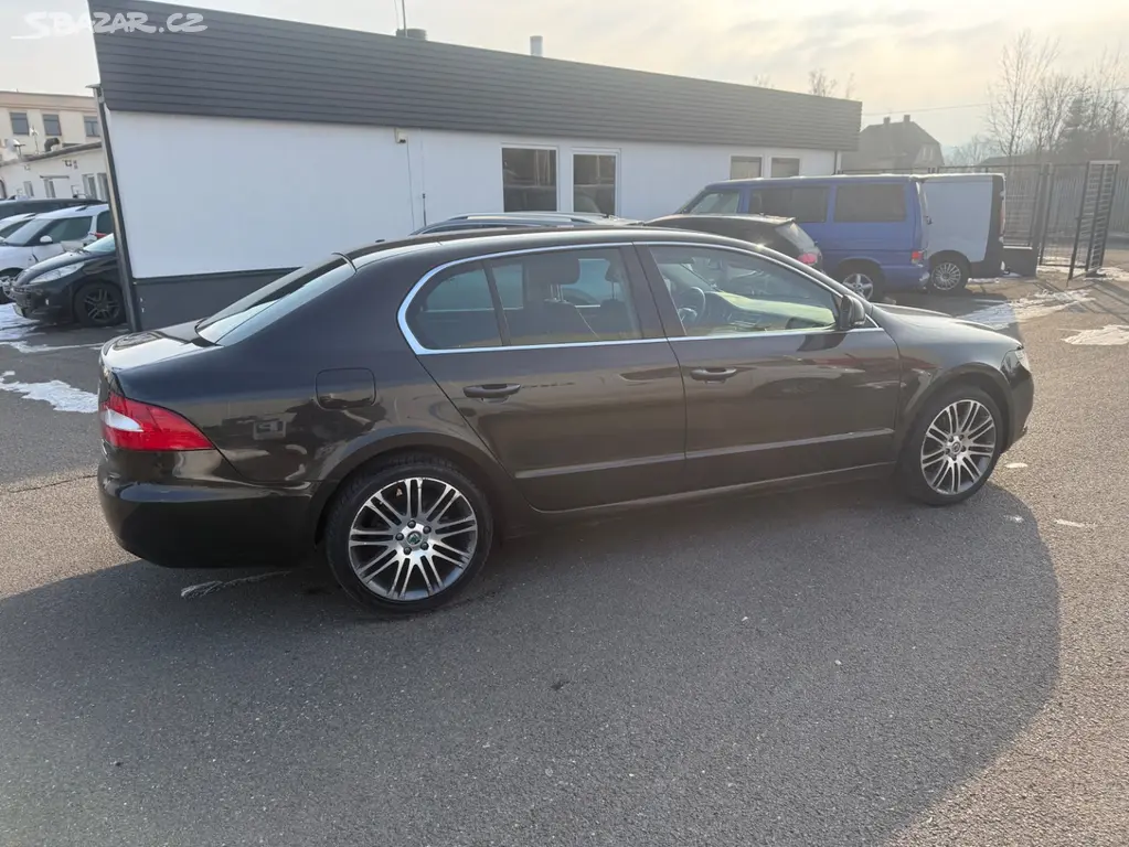 Škoda Superb 1.4 TSI 92 KW, 2012, 140 000 km - fotka 4