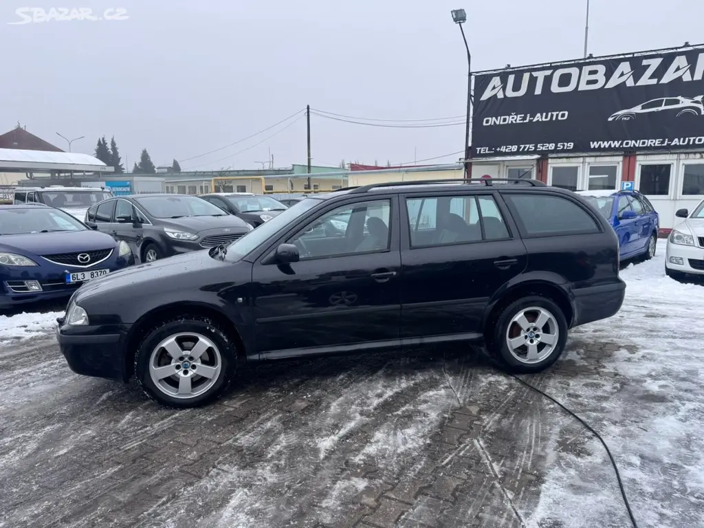 Škoda Octavia, 1,9 TDI 66 KW ROZVODY ROTAČKA - fotka 3