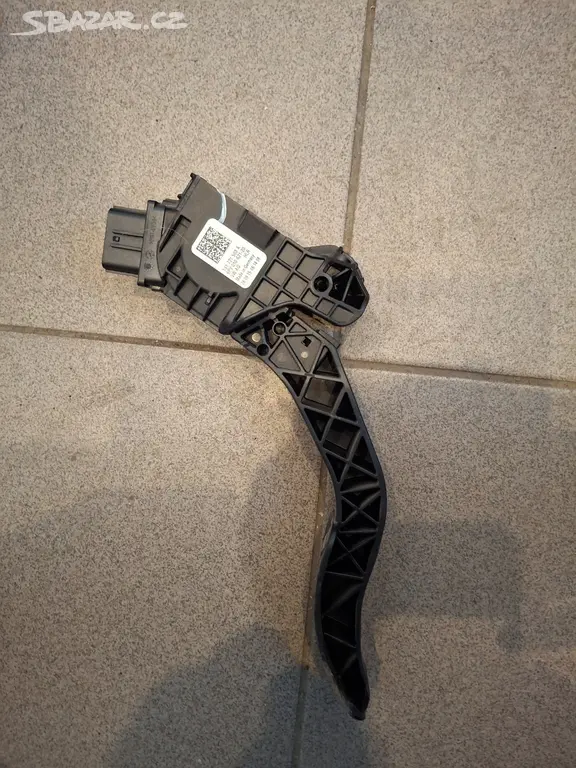 Náhled: Škoda citigo plynovy pedal 1s1721503a