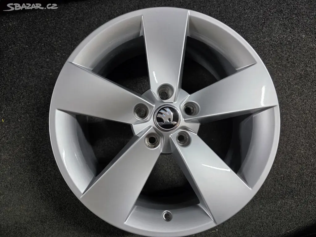 Škoda Karoq Alu kolo 17 Ratikon 57A601025 F 1 Ks