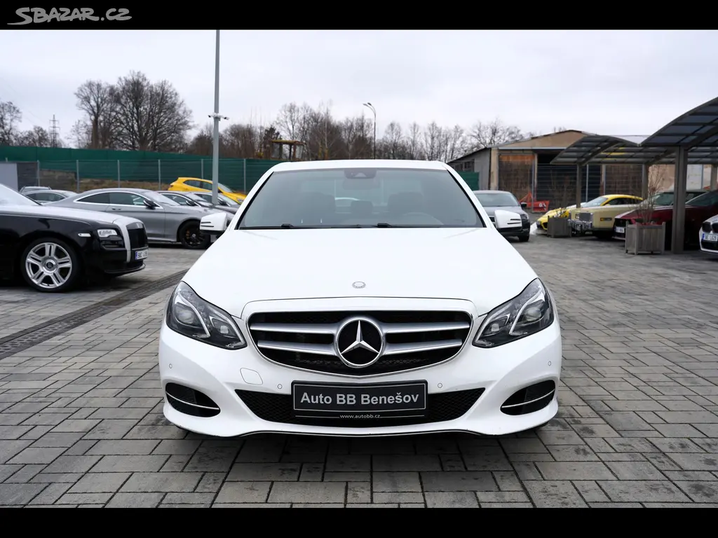 Mercedes-Benz Třídy E, E 220d Avantgarde/kůže/AT/ČR